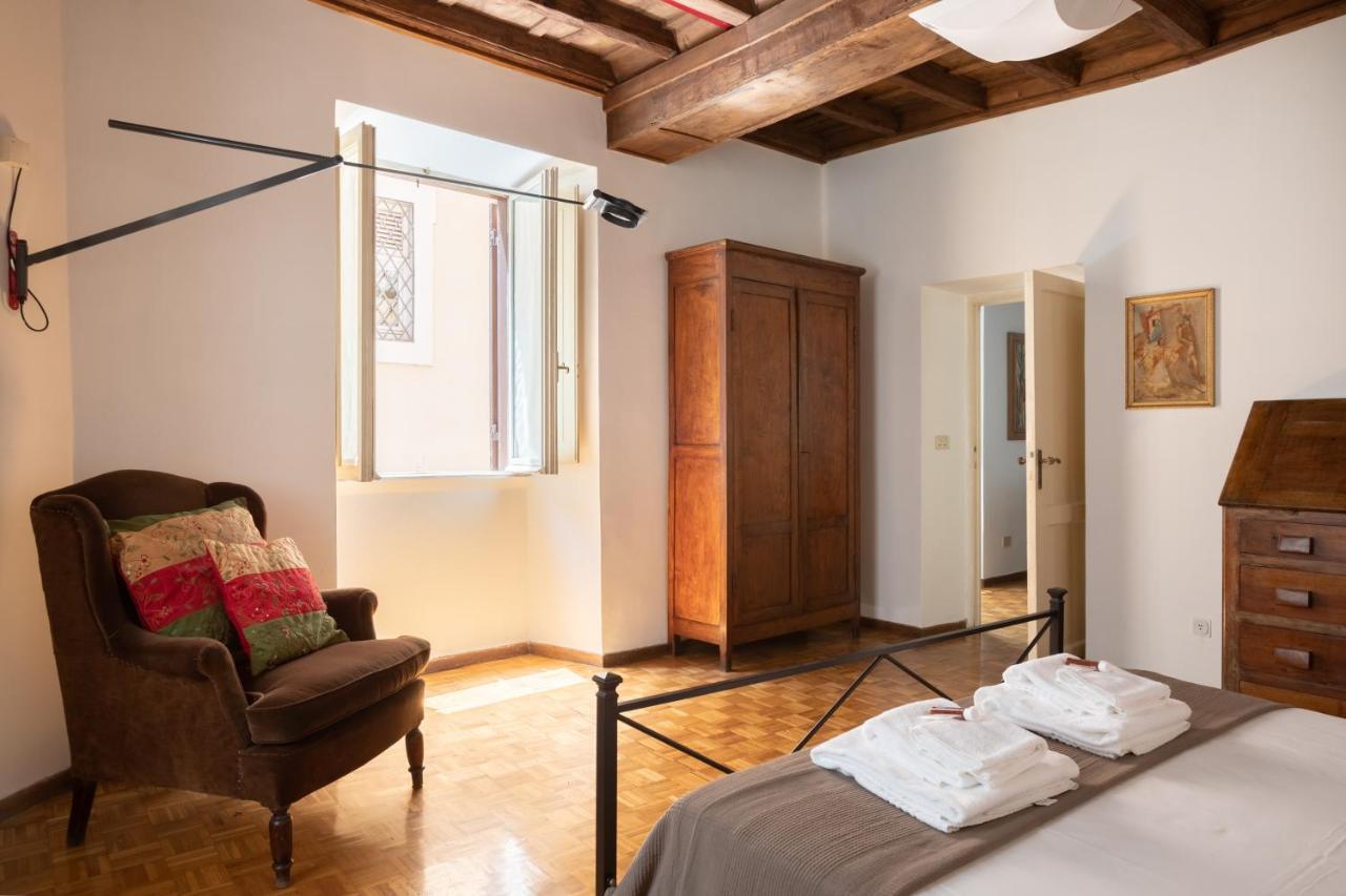 Spectacularly Bright, By Piazza Navona And The Pantheon - A/c, Wifi, Elevator Appartement